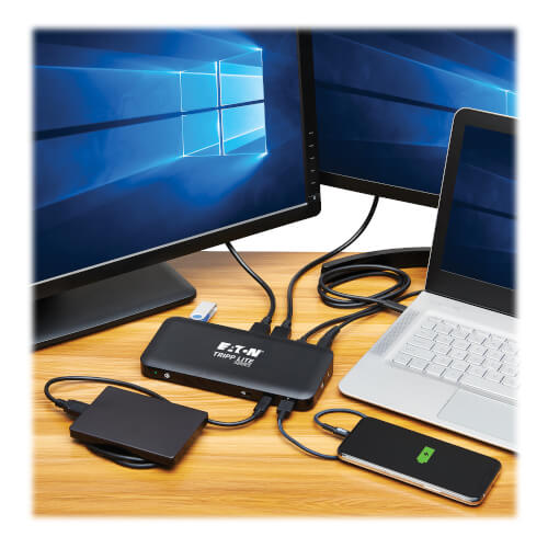 WAVLINK USB-C Docking Station – Triple Display, 85W Charging, 2x HDMI, VGA, Silver