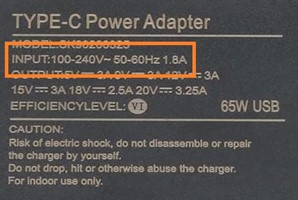 AC power adapter voltage range